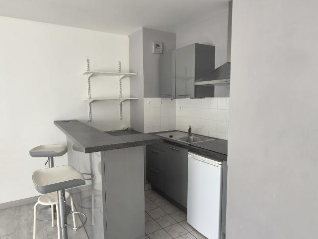 Location Appartement 1 pièce 24m² NANTES 44000