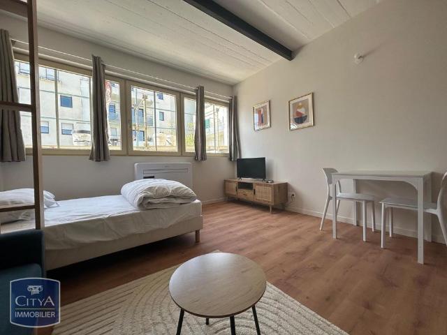Location Appartement 1 pièce 24m² NIORT 79000
