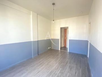 louer Appartement à Alpes - Balcon