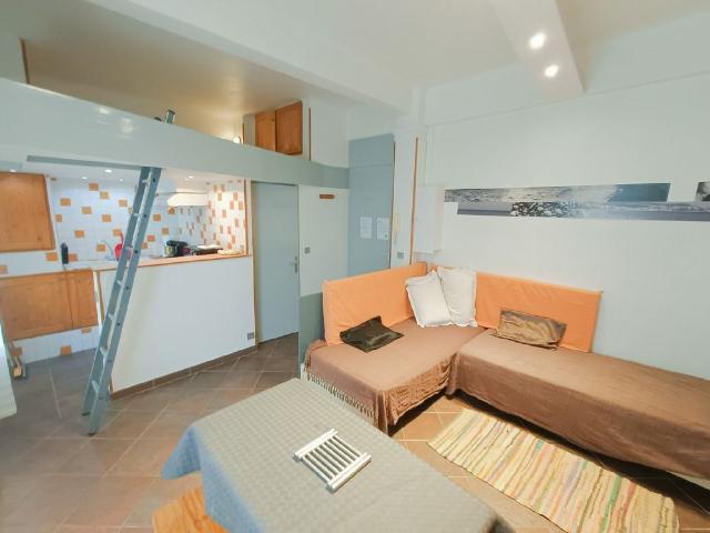Location Appartement 1 pièce 24m² NICE 06100
