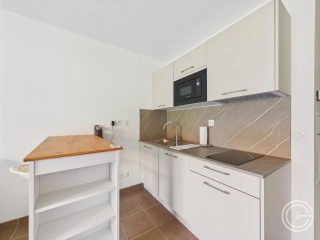 Location Appartement 1 pièce 24m² NICE 06300