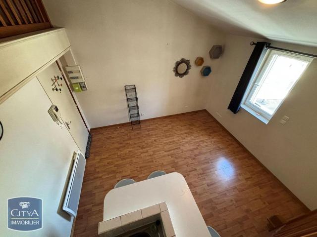 Location Appartement 1 pièce 24m² PERIGUEUX 24000