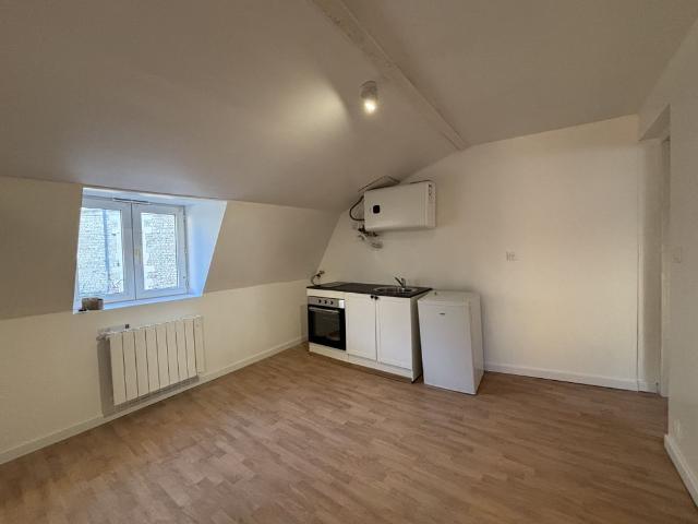 Location Appartement 1 pièce 24m² POITIERS 86000