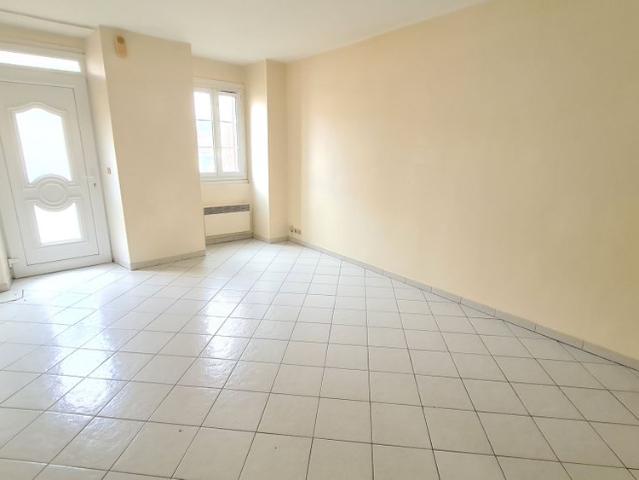 Location Appartement 1 pièce 24m² SAULX LES CHARTREUX 91160