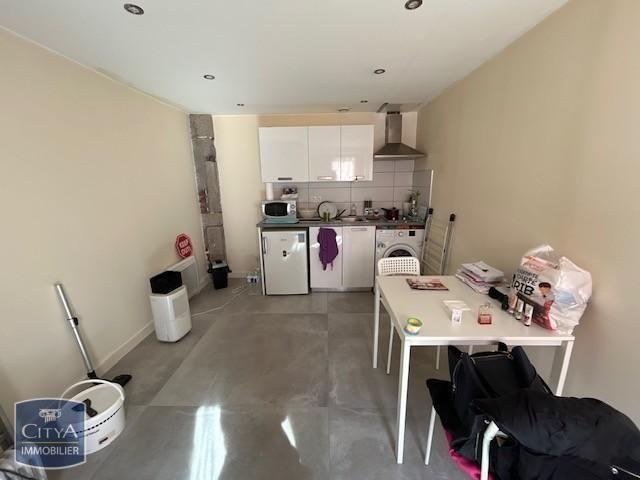 Location Appartement 1 pièce 24m² ST ETIENNE 42100