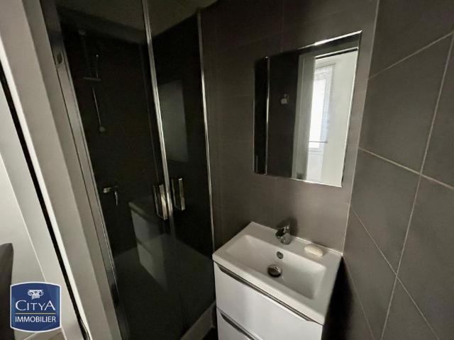 Location Appartement 1 pièce 24m² ST GERMAIN EN LAYE 78100
