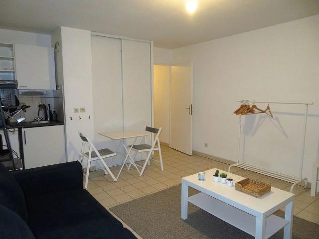 Location Appartement 1 pièce 24m² ST ORENS DE GAMEVILLE 31650