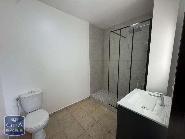 Location Appartement 1 pièce 24m² STE CLOTILDE 97490