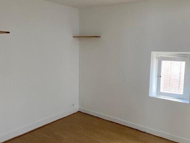 Location Appartement 1 pièce 25 m2 Asnieres sur seine