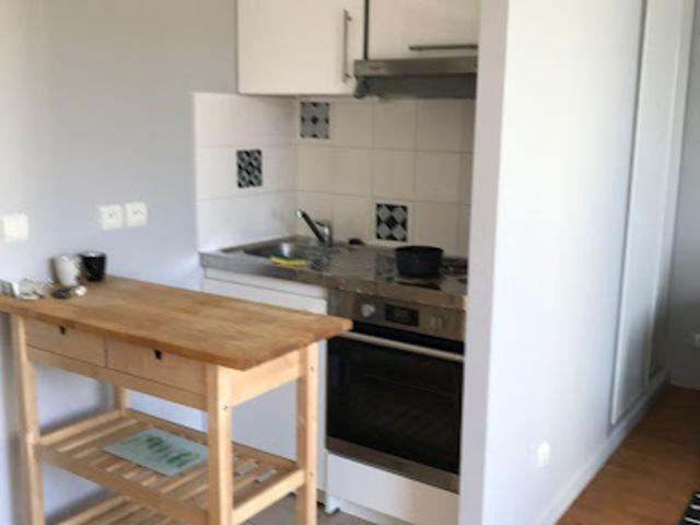 Location Appartement 1 pièce 25 m2 La Varenne Saint Hilaire