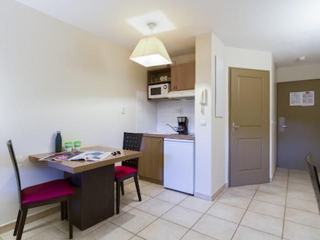 Location Appartement 1 pièce 25 m2 Rousset