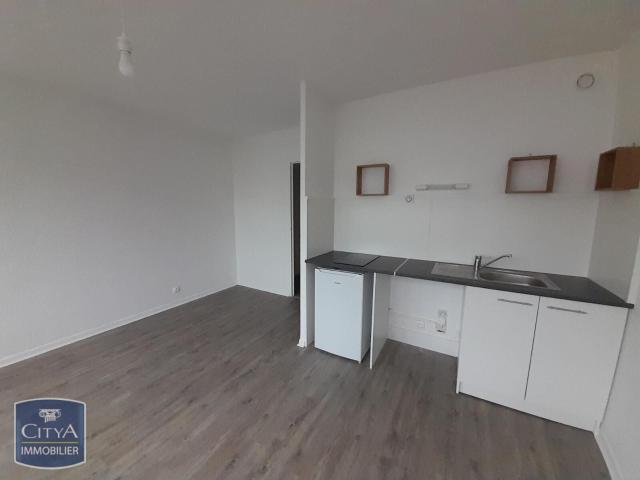 Location appartement 1 pièce 25 m² à Chambéry 73000