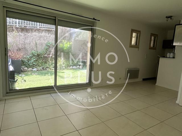 Location Appartement 1 pièce 25,20 m² Annecy