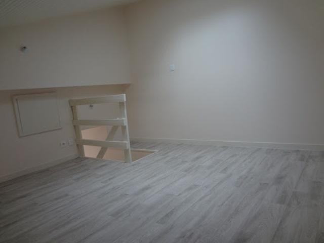 Location Appartement 1 pièce 25.49 m2 Marans
