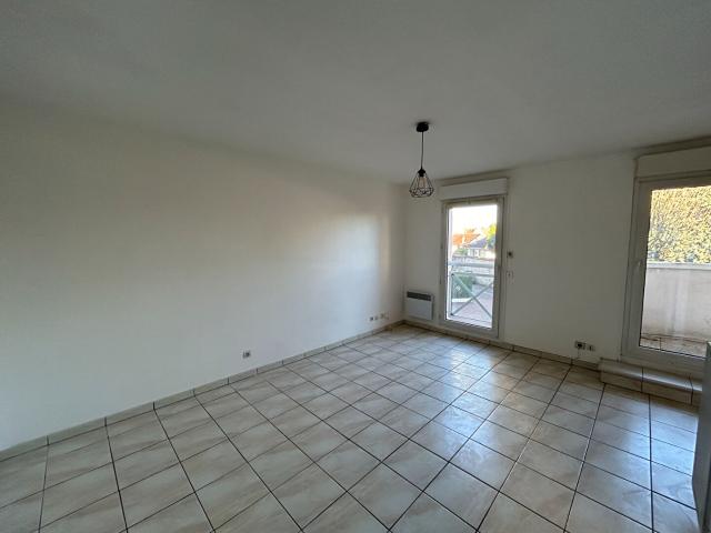 Location appartement 1 pièce, 25.74m², Montgeron