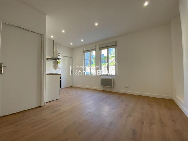 Location Appartement 1 pièce 25m²