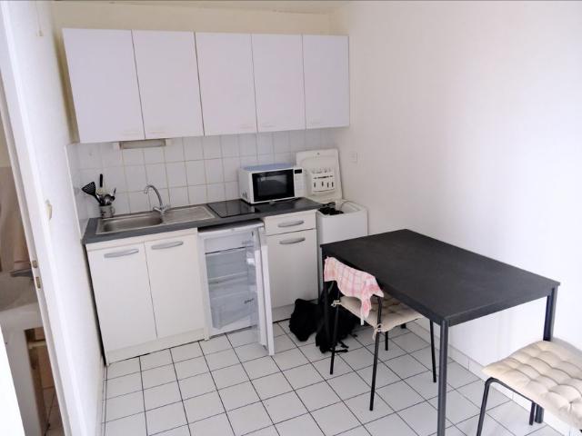 Location Appartement 1 pièce 25m²