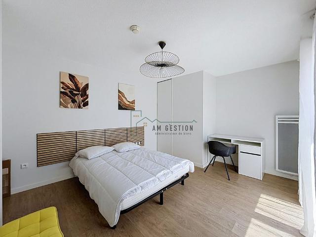 Location Appartement 1 pièce 25m²
