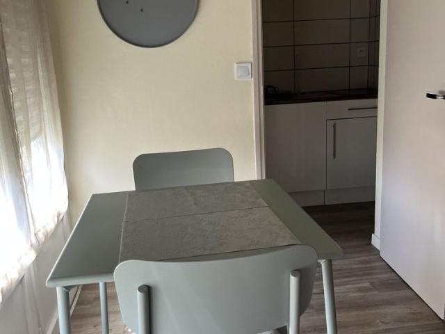 Location Appartement 1 pièce 25m² TROYES 10000