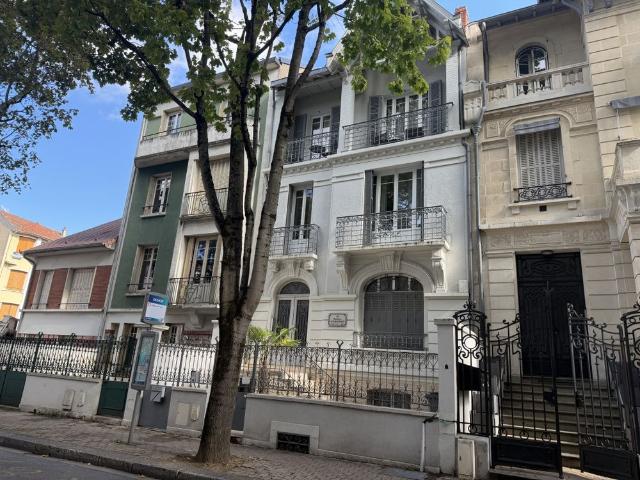 Location Appartement 1 pièce 25m² VICHY 03200