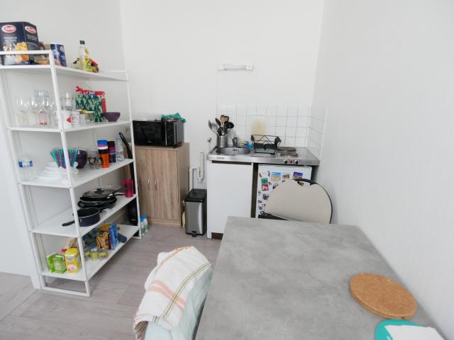 Location Appartement 1 pièce 25m² ANGERS 49000