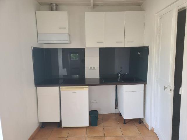 Location Appartement 1 pièce 25m² ANGERS 49100