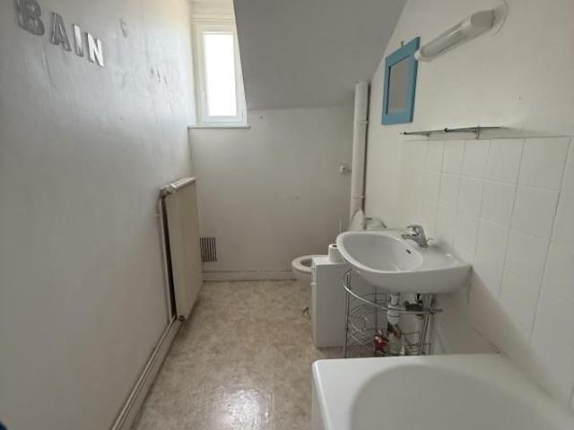 Location Appartement 1 pièce 25m² ANGERS 49100