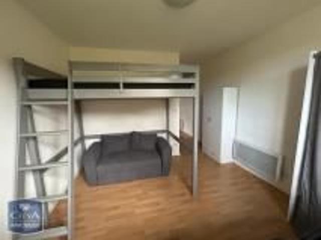 Location Appartement 1 pièce 25m² ASPIN EN LAVEDAN 65100
