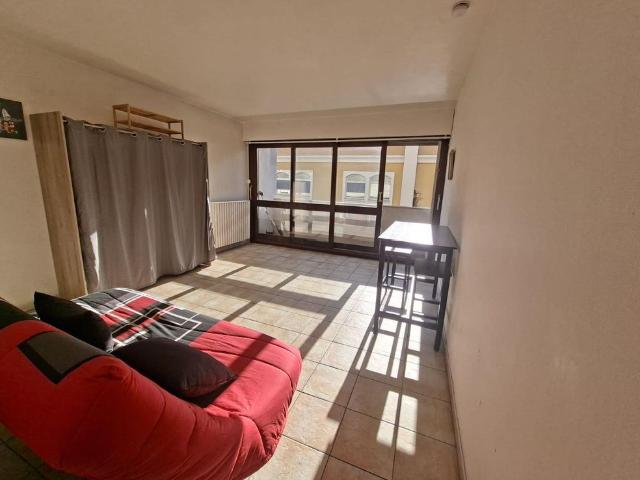 Location Appartement 1 pièce 25m² BORDEAUX 33000