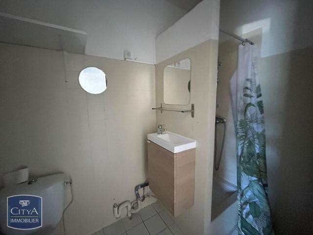 Location Appartement 1 pièce 25m² BLOIS 41000