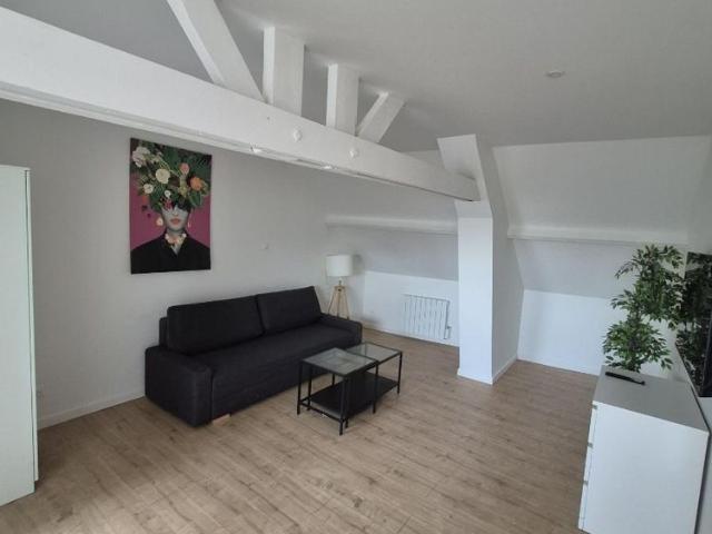 Location Appartement 1 pièce 25m² CAMBRAI 59400