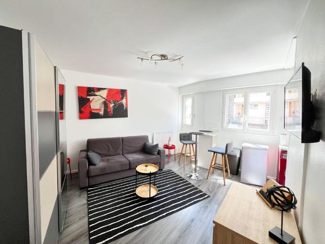 Location Appartement 1 pièce 25m² CHAMALIERES 63400