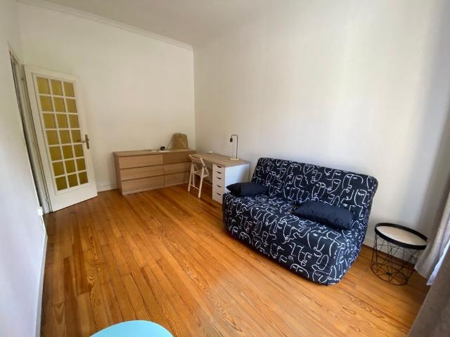 Location Appartement 1 pièce 25m² CHAMBERY 73000