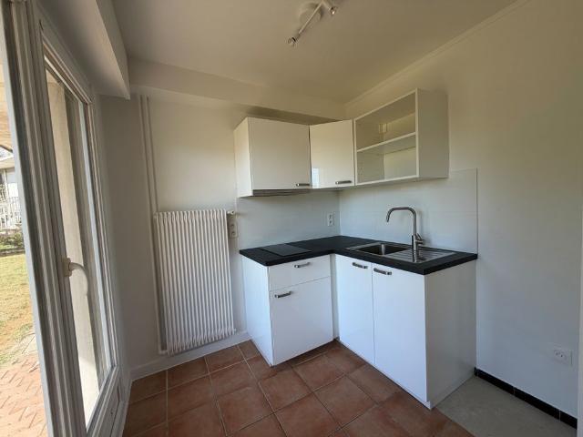 Location Appartement 1 pièce 25m² CHENNEVIERES SUR MARNE 94430