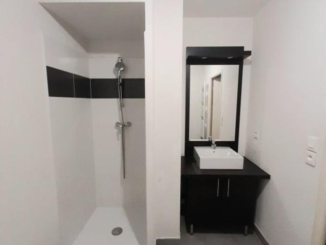 Location Appartement 1 pièce 25m² LAUNAGUET 31140