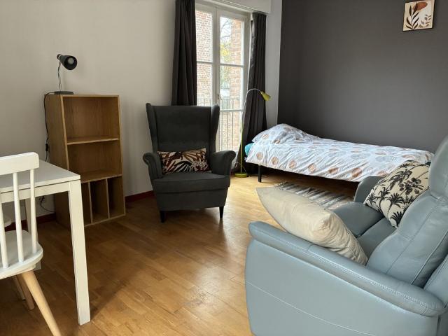 Location Appartement 1 pièce 25m² LILLE 59800