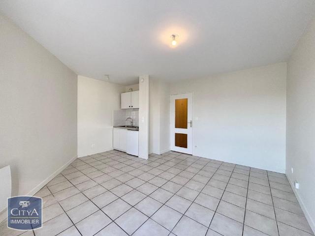 Location Appartement 1 pièce 25m² LYON 7ème