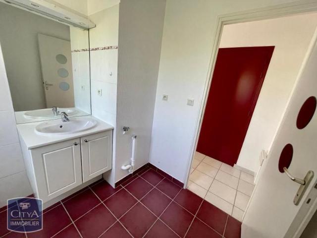 Location Appartement 1 pièce 25m² NIORT 79000