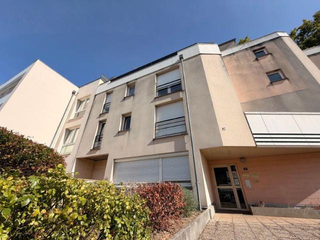 Location Appartement 1 pièce 25m² ORLEANS 45100