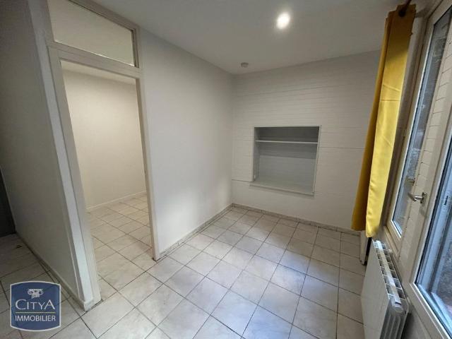 Location Appartement 1 pièce 25m² PERIGUEUX 24000