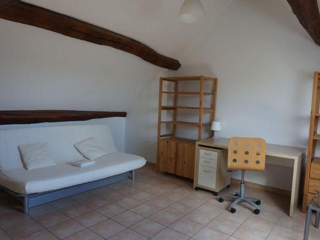 Location Appartement 1 pièce 25m² SENS 89100