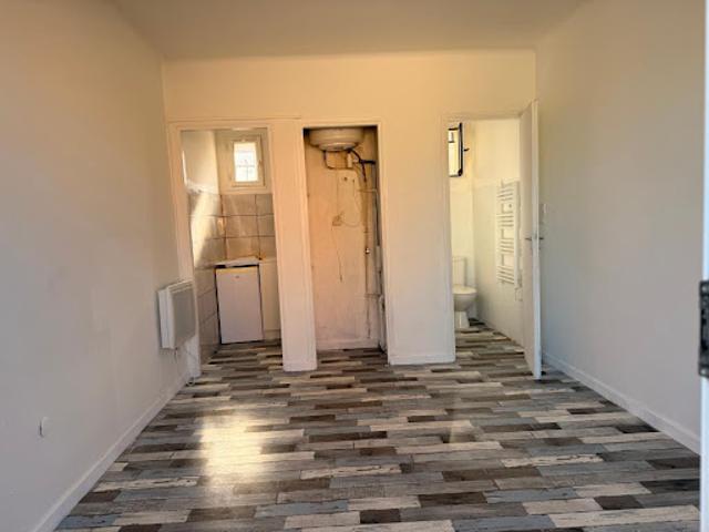 Location Appartement 1 pièce 26 m2 Marignane