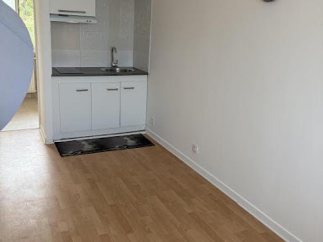 Location Appartement 1 pièce 26 m2 Morangis