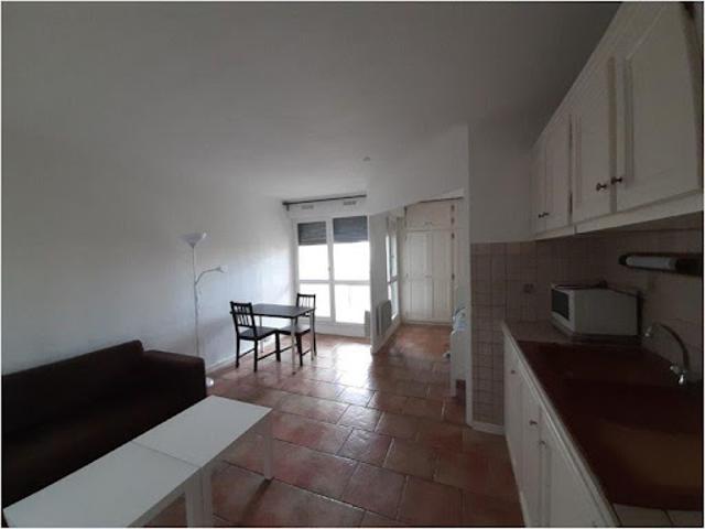 Location Appartement 1 pièce 26 m2 Ales