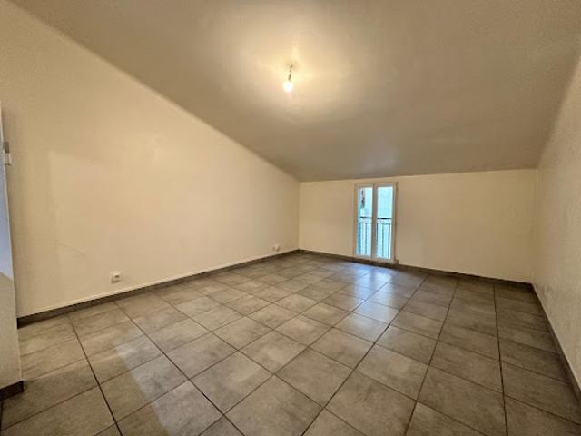 Location Appartement 1 pièce 26 m2 Thuir