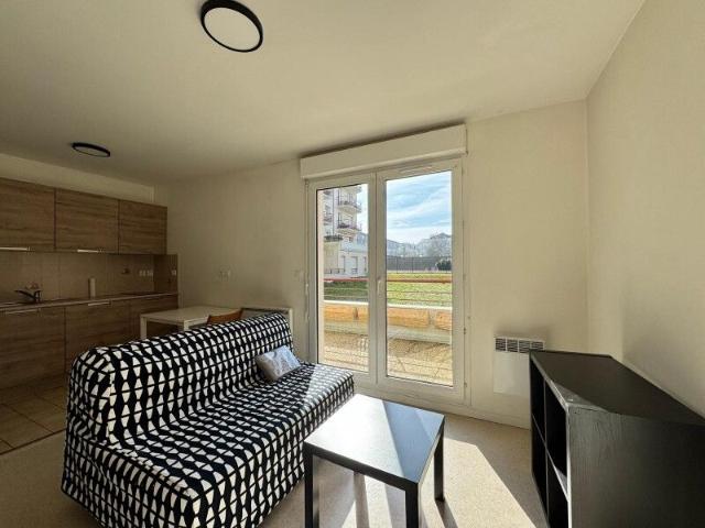 Location Appartement 1 Pièce 26 m²