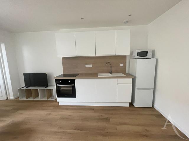 Location appartement 1 pièce, 26.00m², Châteauroux