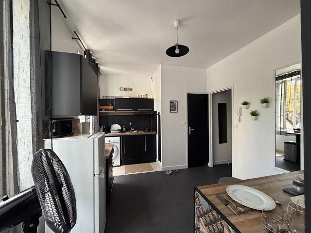 Location appartement 1 pièce, 26.28m², Bourg en Bresse
