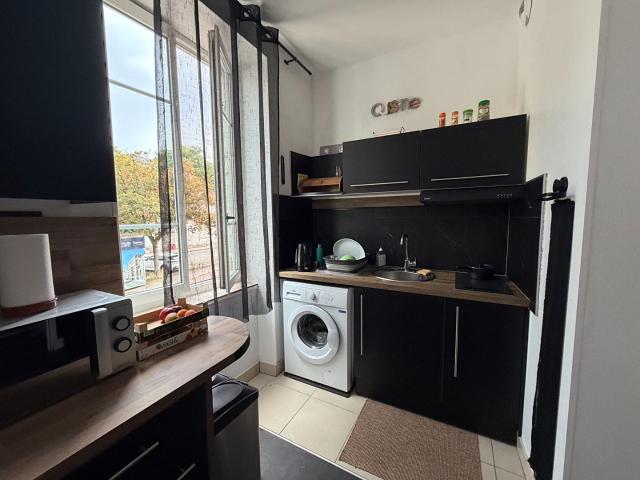 Location appartement 1 pièce, 26.28m², Bourg en Bresse