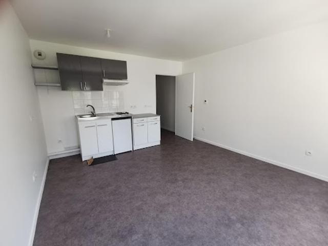 Location Appartement 1 pièce 26 m2 Wissous